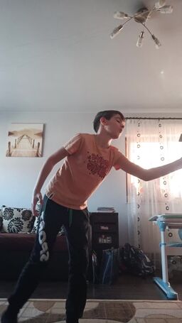RobiKendama performing Inward Lunar Backflip trick